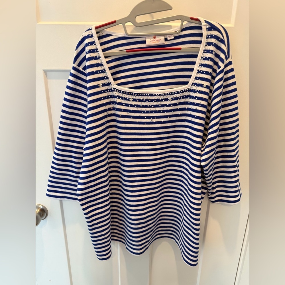 Quacker Factory 2X Blue White Striped Rhinestone Star Knit Top